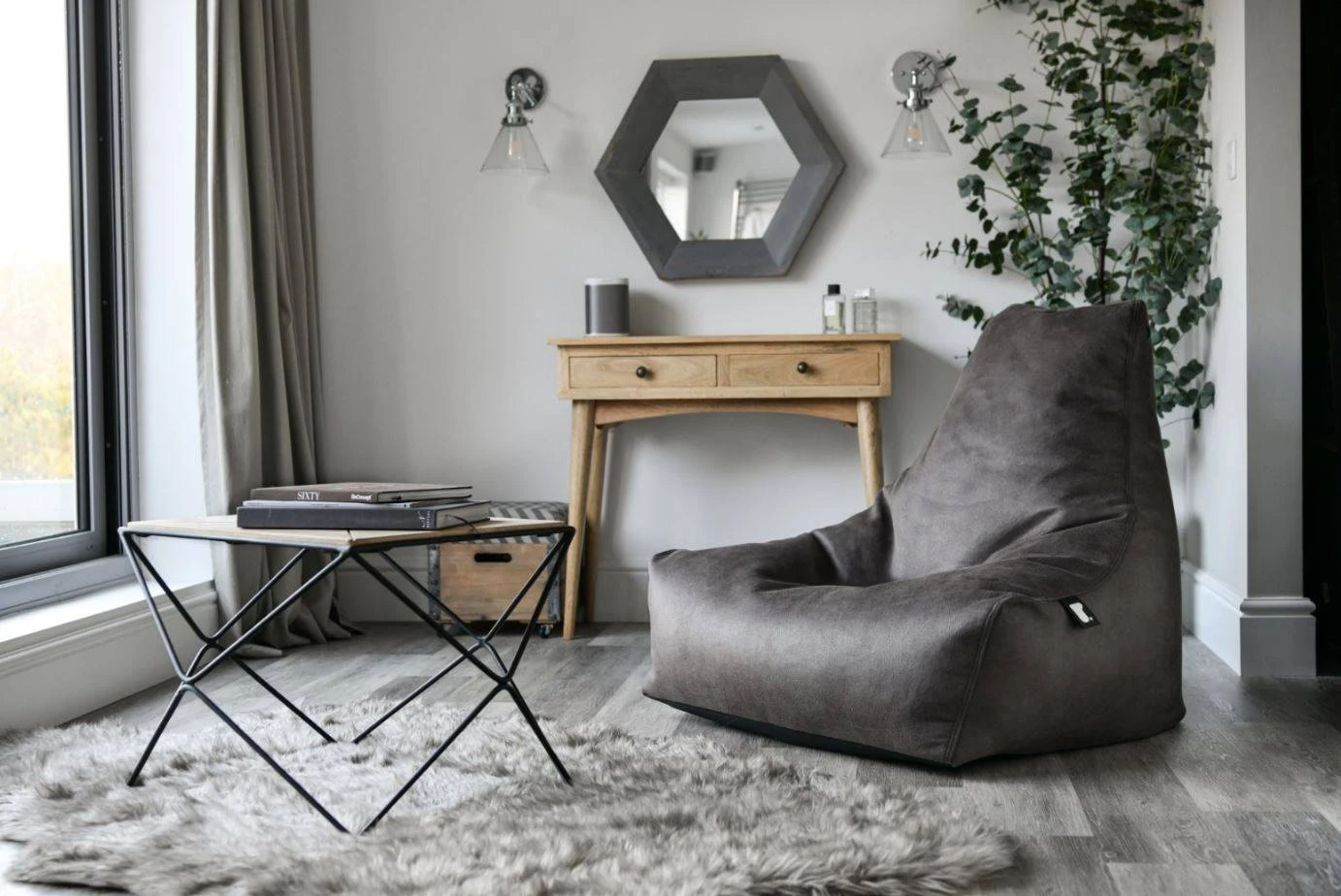 Extreme Lounging Luxury Indoor Mighty B Bag 4 Extreme Lounging Luxury Indoor Mighty B Bag - Image 2