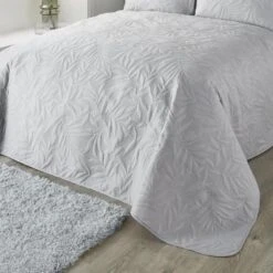 Serene Luana Silver Quilt Duvet Cover Set